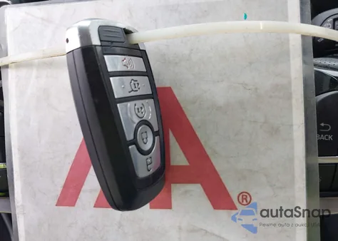 2022 Ford Explorer St-Line from USA, damaged, VIN 1FMSK7KH2NGA96089